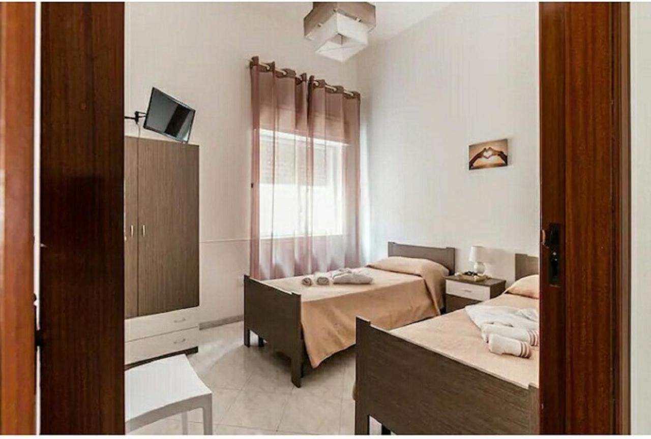 Villa Anny อาโวลา ภายนอก รูปภาพ